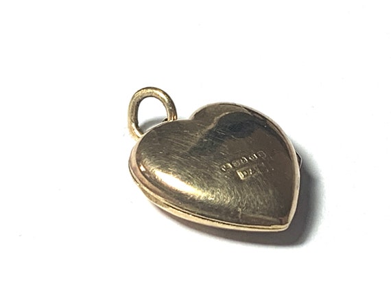 9ct 375 Gold Vintage Locket dated 1977 - image 3