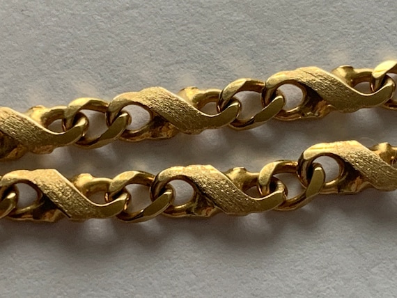 14ct Gold Diamond Bracelet - felt
