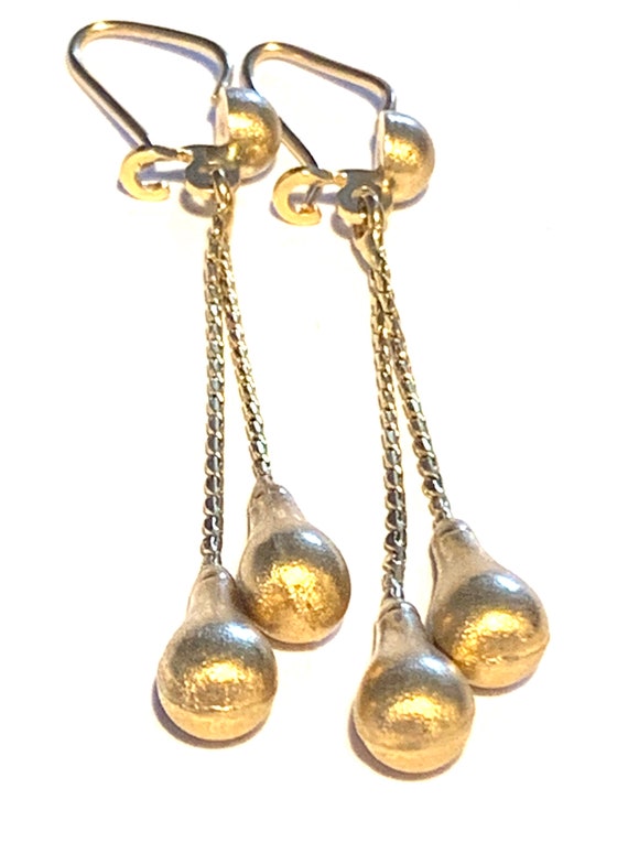 18ct 750 Gold Dangling drops earrings