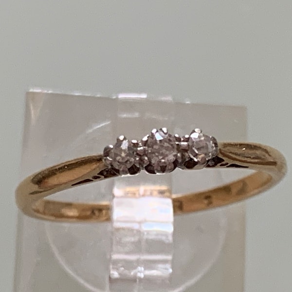 Antique 18ct Gold & Platinum Diamond Ring