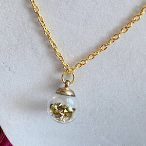 Gold Bauble Necklace on Goldtone Oval Link Chain, 18&quot; Necklace plus 2&quot; Extender