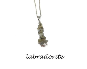 Labradorite Pendentif en Pierre Naturelle de protection et sa chaine 45 cms en acier, Cadeau femme fait mains, domidora