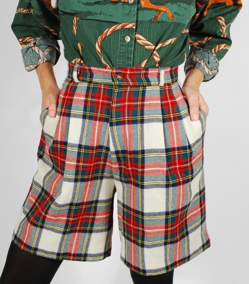Size Small Fall Winter High Waisted Culottes Vintage Plaid Wool Shorts