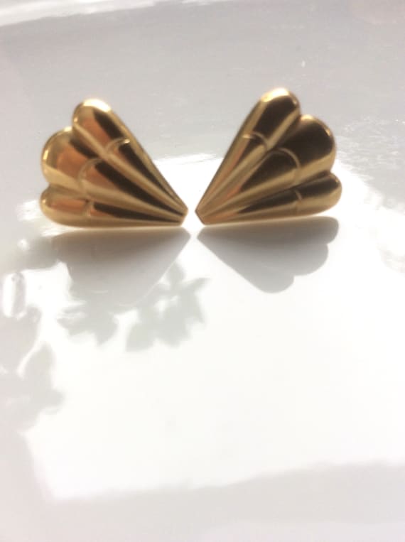 14k Gold Fan Earrings