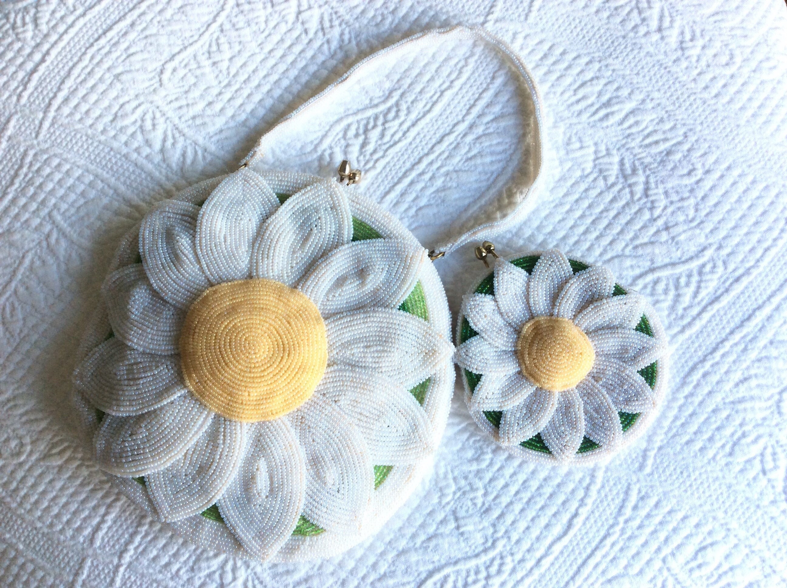 Delill Beaded Flower Hand Bag Purse Daisy 1960s - Etsy