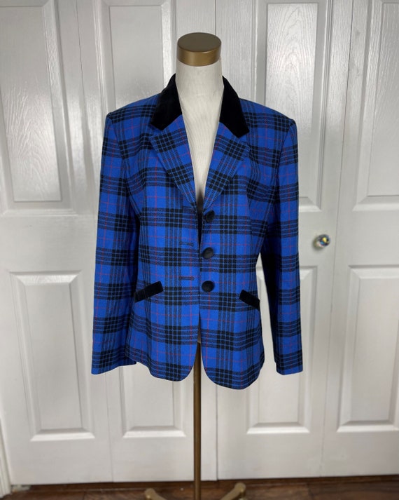 Blue plaid womens jacket Gem