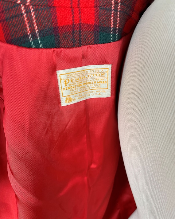 Vintage Scotch Plaid Pendleton Jacket - image 10