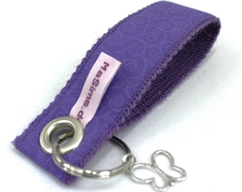 Porte-clés petit papillon porte-bonheur violet mandala ornements bicolore estival clair ruban naturel pure laine - coton