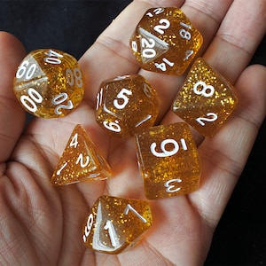 DnD Dice Set / transparent golden Glitter Polyhedral dice / D&D dice, Dungeons and Dragons, RPG Dice Critical Role Roll N/white (DG05)