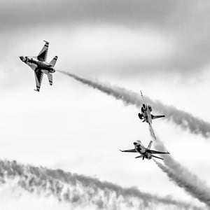 USAF Thunderbirds, photographic print, F22 jet photograph, various sizes, black and white