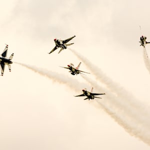 USAF Thunderbirds display, photographic print, F22 jet photograph, various sizes