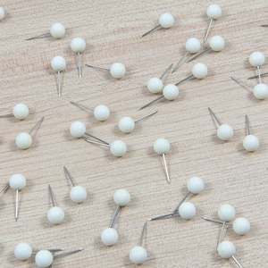 Kaartpunaises: schoon wit - matte afwerking