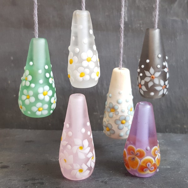 Light Pull - Floral, Flowery Light Pull, Lampwork Light Pull, Glass Light Pull, Flora Collection