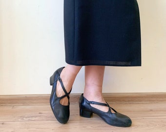 Chaussures Mary Jane vintage en cuir noir pour femme taille 38, mules larges à brides croisées et bout fermé, chaussures à bride cheville et talon carré