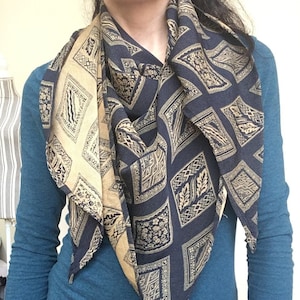 Vintage Black and Mustard Yellow Jacquard Triangle Shawl for Women, Woven Scarf with Abstract Rhombus Diamond Print, Bib Bandana Scarf
