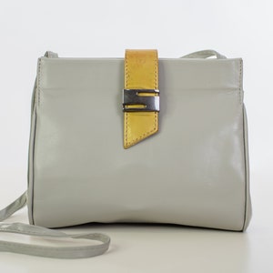 Bolso de hombro gris y dorado, bolso de piel auténtica, bolso de mano de los años 80, bandolera vintage, cartera fina tipo sobre, bolso retro, correa extraíble