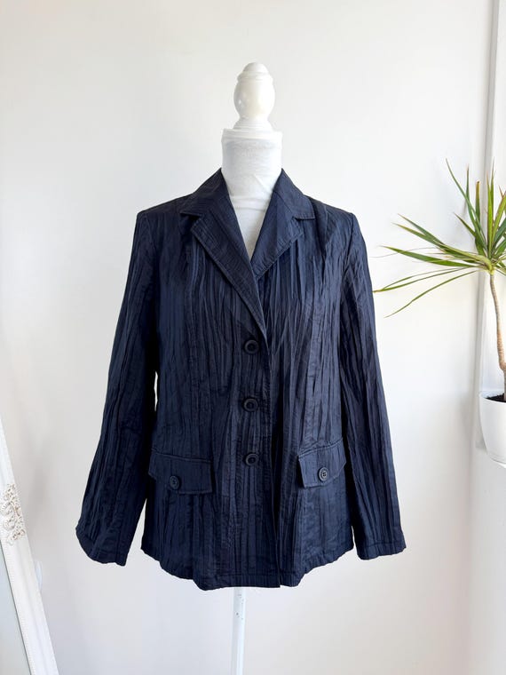 Vintage Black Crinkle Blazer, 90s Y2K Pleated Texture Jacket, Black Notched Lapel Romantic Goth Light Unlined Crêpe Coat Women Size XL