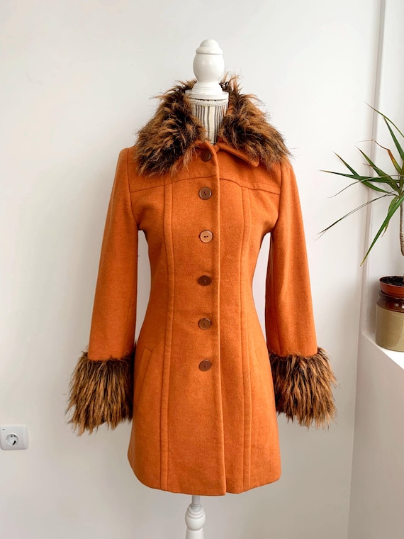 Vintage Y2K Orange Wool Coat Size XS/S, Faux Fur Collar & Cuffs Woollen Cashmere Coat, Winter Midi Coat, Fitted Overcoat