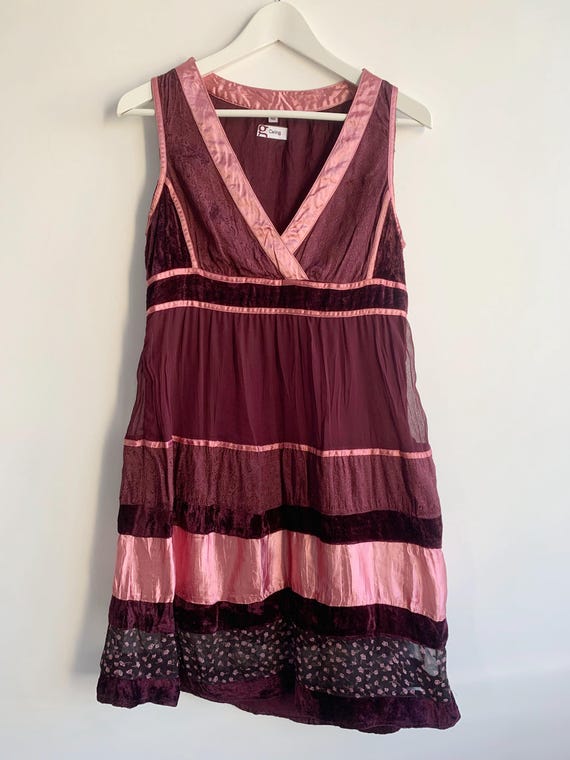 Vintage 90s Empire Waist V Neck Mini Dress Size M, Burgundy Pink Floral Sleeveless Tank Dress, Satin Chiffon Jacquard Short Velvet Dress