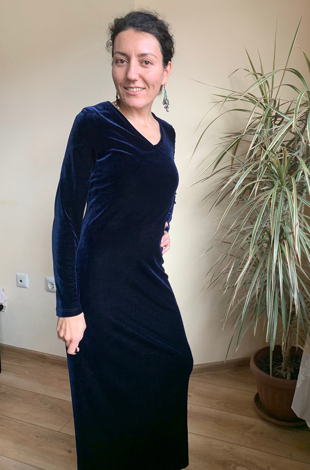V-neckline Velvet Max Dresses with Long Sleeves Ocean Blue Plus Size