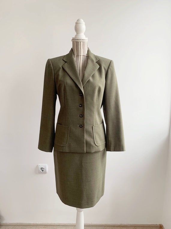 Vintage 90s Women's Suit Set Size S M, Olive Green 2 Piece Suit Set, Wool Blend Blazer and Skirt Set, Power Suit, Elegant Retro Office Wear