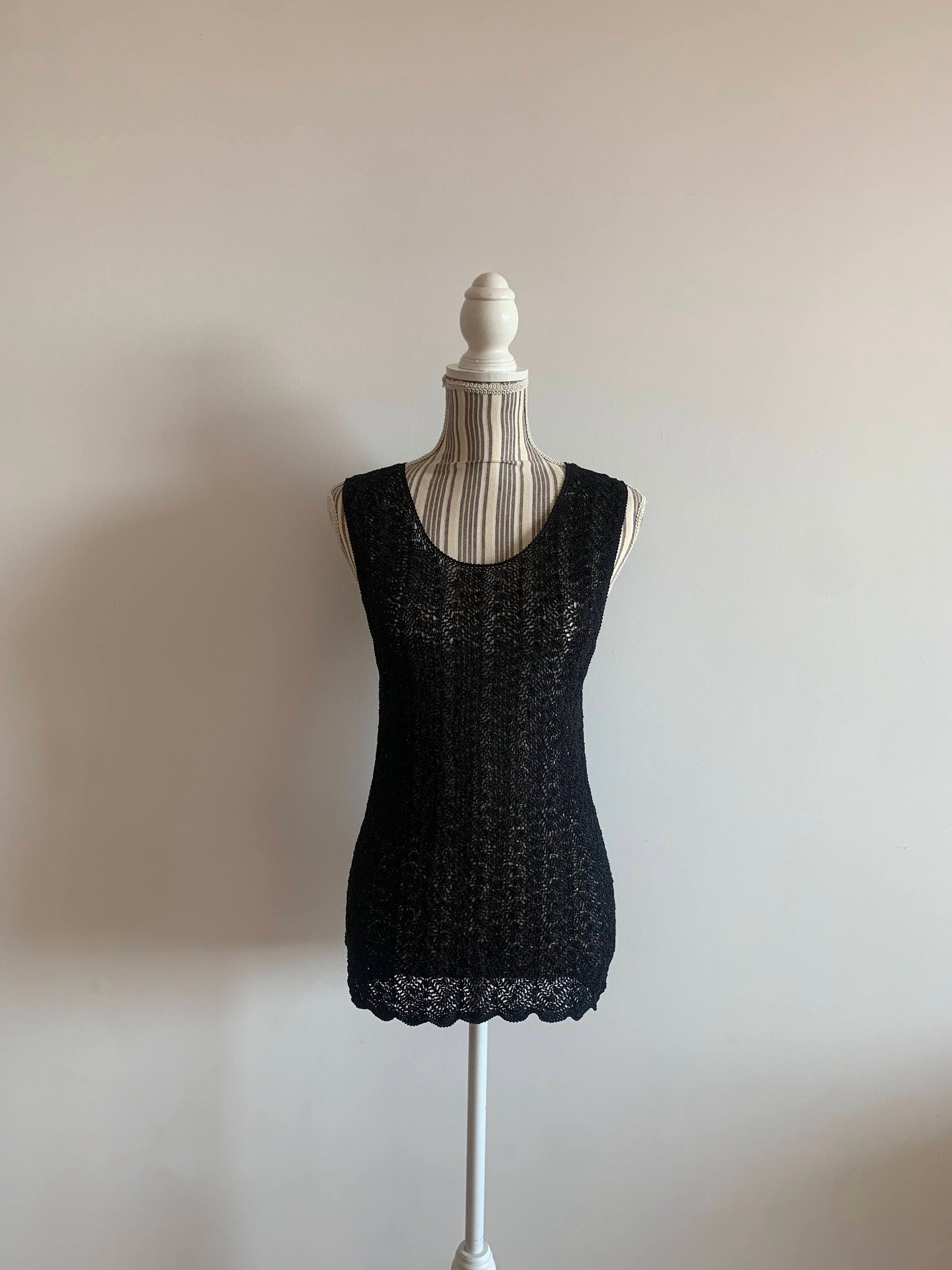 トップス Vintage black crochet mesh tank top Reversible Crochet Mesh Top TUTORIAL - Fishnet Top for ANY