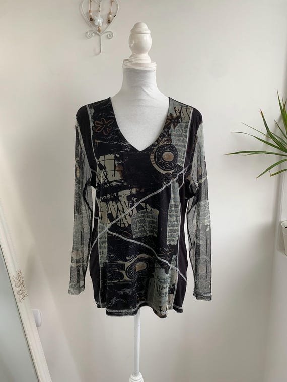 Vintage Abstract Mesh Sleeve Overlay Top XL, Plus Size Sheer Grunge Long Sleeve Tunic Blouse, Y2K Cyber Aesthetic Art Print Shirt Black Grey