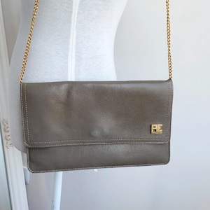 Real Leather Taupe Envelope Clutch, Gold Chain Strap Evening Handbag, Vintage 80s Minimalist Slim Shoulder Purse, Brown Grey Retro Wallet