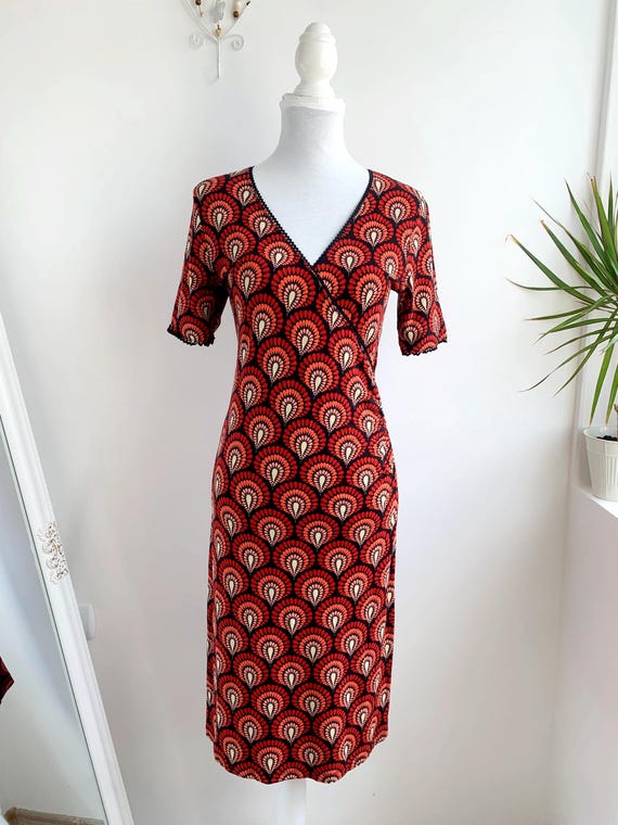 King Louie Retro Fan Print Mock Wrap Dress Size S M, Vintage 90s Y2K Novelty Midi Dress, Red Orange Black Bohemian Dress, Stretchy Day Dress
