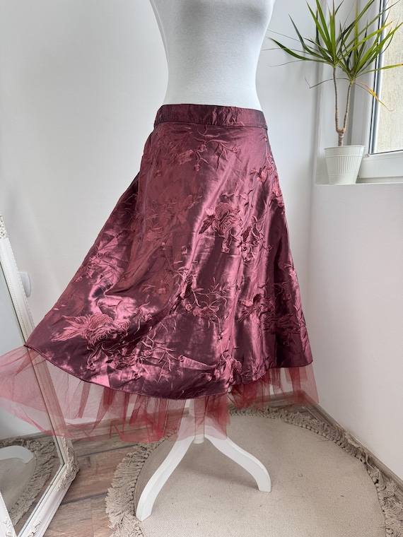 Vintage Flared Burgundy Floral Embroidered Skirt XL, Maroon Taffeta and Tulle Tea Length Midi Skirt, Mesh Hem Gothic Formal Party Skirt