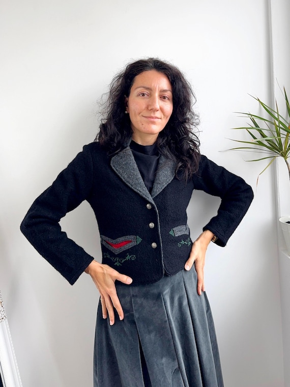 Vintage 100% Boiled Wool Trachten Jacket Size XS, LANDHAUS Black Grey Cropped Janker Coat, Alpine Folk Embroidered Tyrolean Dirndl Blazer