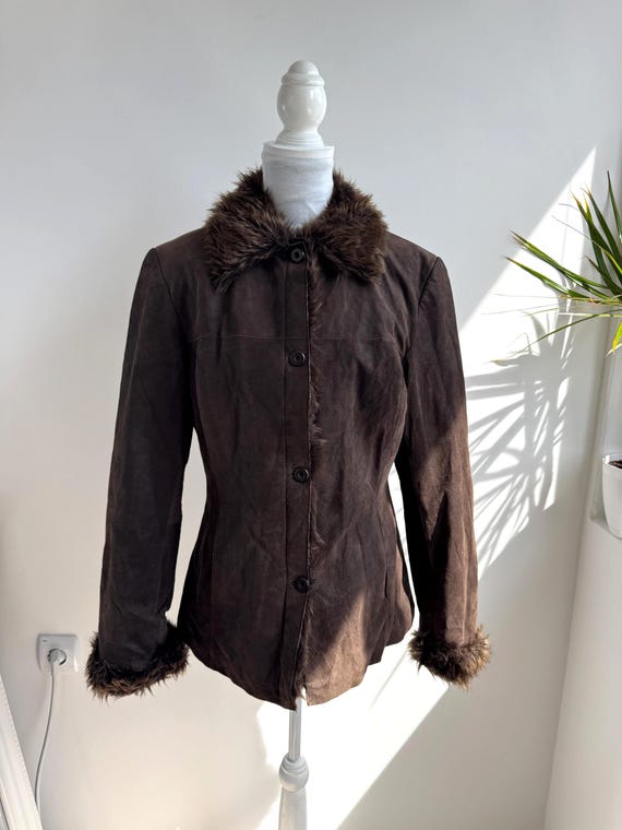 Vintage Brown Suede Jacket Faux Fur Trim Women's Size XL, Y2K Real Leather Fur Collar Button Up Jacket, 00s Boho Grunge Suede Leather Coat