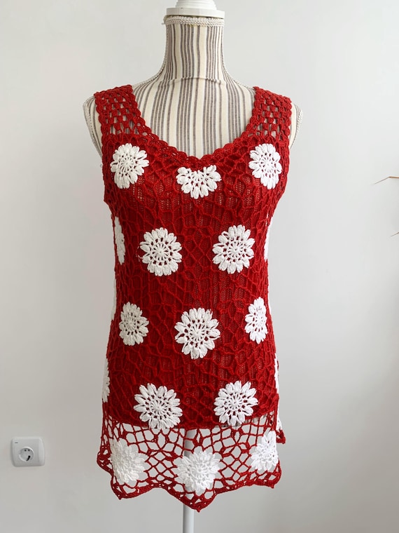 Vintage Red Floral Tank Top Size L, Crochet Sweater Vest, Knitted Tank Top, Summer Sleeveless Top, Singlet Top, Boho Summer Blouse, Sun Top