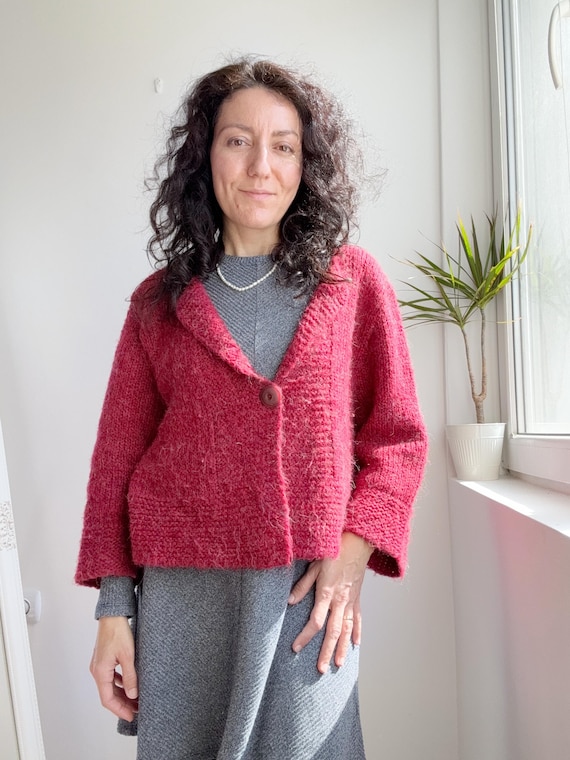 French Vintage Red Cardigan, Acrylic Alpaca Wool Blend Chunky Knit Cropped Sweater, Clin Paris Designer Knitwear, Layering Jumper Top Women