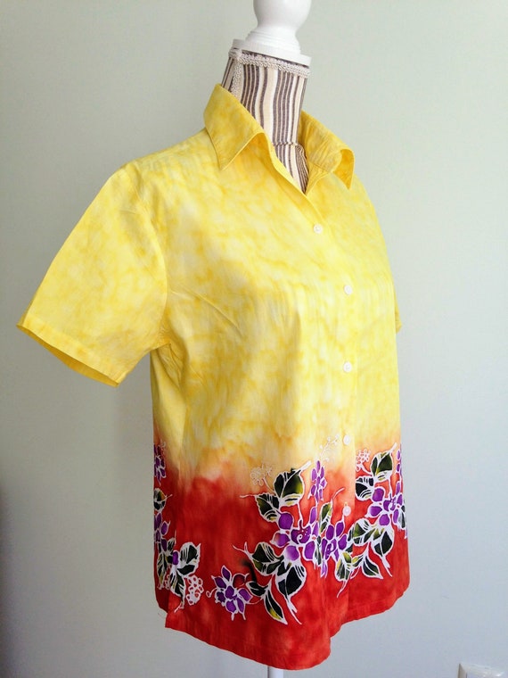 Stamped Floral Shirt in Yellow and Orange, Vintag… - image 5