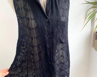 Vintage Black Lace Top Size S Sleeveless Collared Sheer Button Up Shirt Mesh Embroidery Blouse See Through Long Summer Shirt Romantic Goth