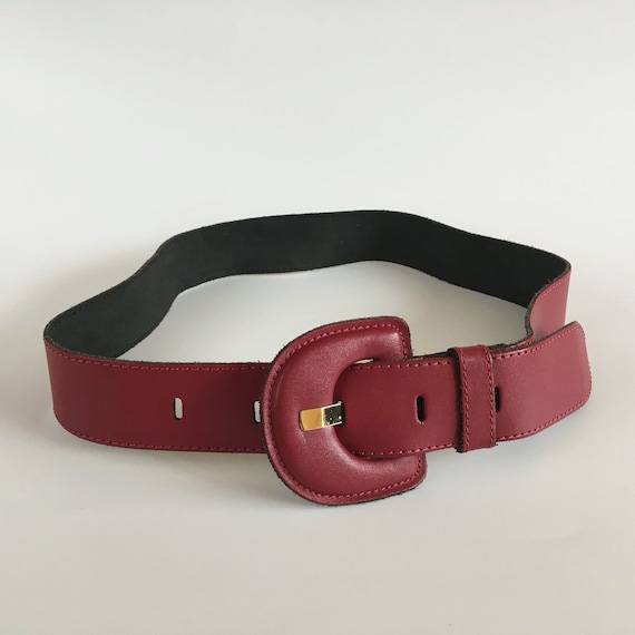 Oxblood Red Leather Waist Belt for Women, Vintage 80s  Maroon Mod Waist Cincher, Bold Statement Buckle Belt, Burgundy Leather Accessories