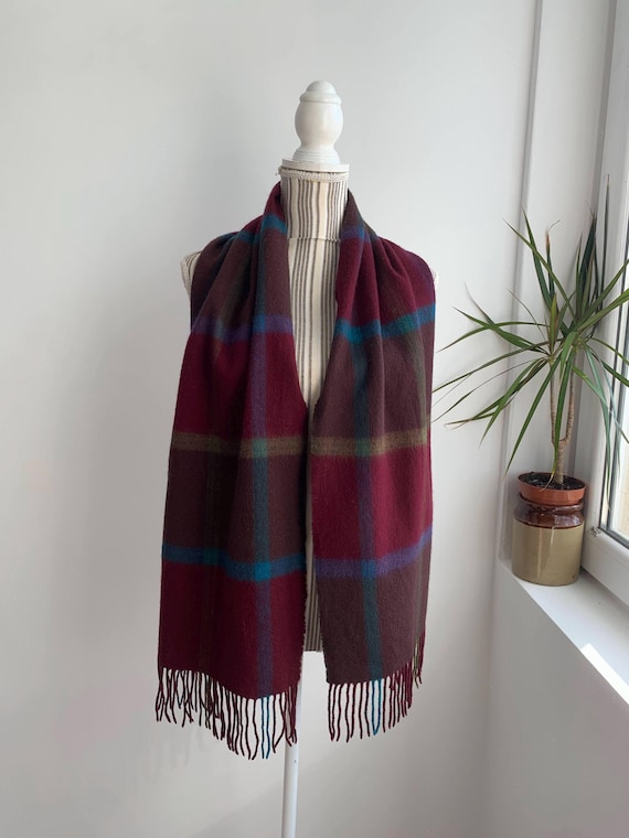 Soft Fluffy Acrylic Wool Unisex Blanket Scarf, Vintage Rectangular Fringed Coat Scarf, Burgundy Red Brown Warm Cozy Checkered Winter Scarf