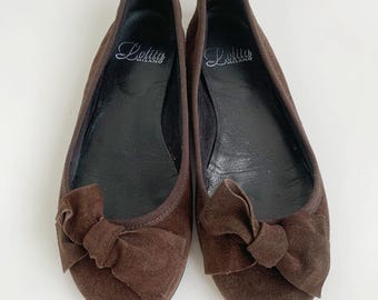 Vintage Brown Suede Ballet Flats with Bow Made in Italy Size EU 38 US 7  UK 4 1/2, Y2K Flat Ballerina Shoes, Round Toe Slip On Loafers