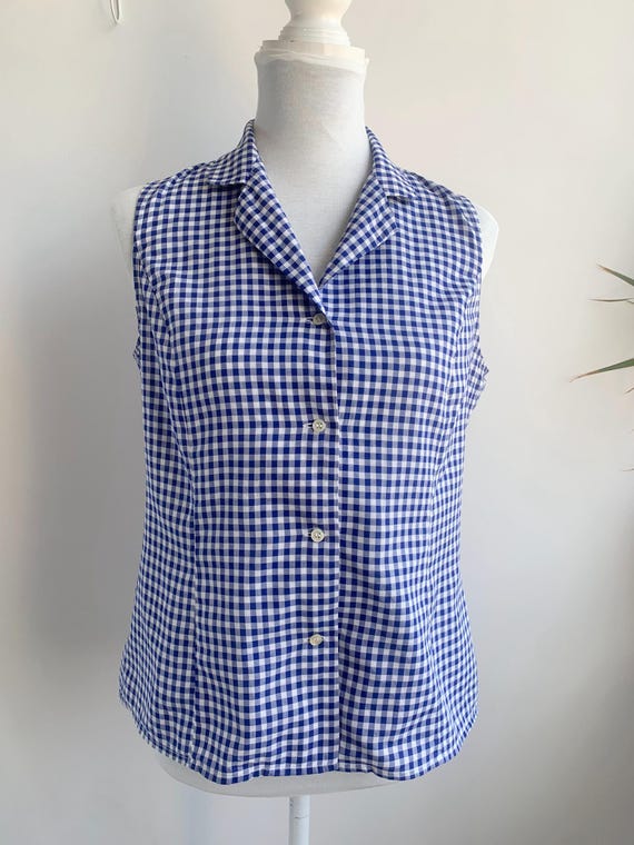 Vintage 80s Blue Gingham Sleeveless Blouse M Classic Preppy Checkered Button-Up Top Plaid Modest Collared Summer Cotton Shirt for Women