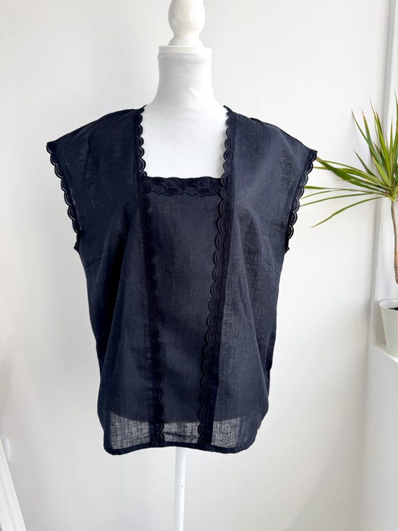 Vintage 90s Black Cotton Blend Blouse, Scallop Lace Trim Top, Floral Embroidery Boho Cottagecore Shirt, Oversized Sheer Summer Top Size L XL