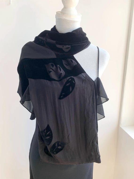 Leaves Print Burn Out Velvet Black Silk Scarf, Oblong Cut Velvet Long Neck Scarf, Silk Velvet Wrap, Fall Autumn Devore Shawl, Elegant Stole