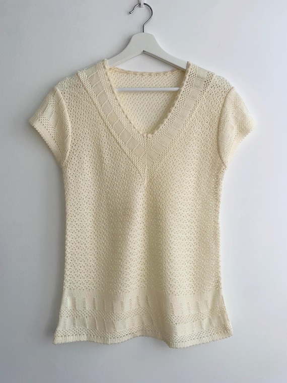 Vintage 70s Cropped Sweater Vest for Women Size S M, Pale Yellow Short Sleeve Jumper, Boho Knit Pullover, Lace Knitted Tee, Cream Beige Top
