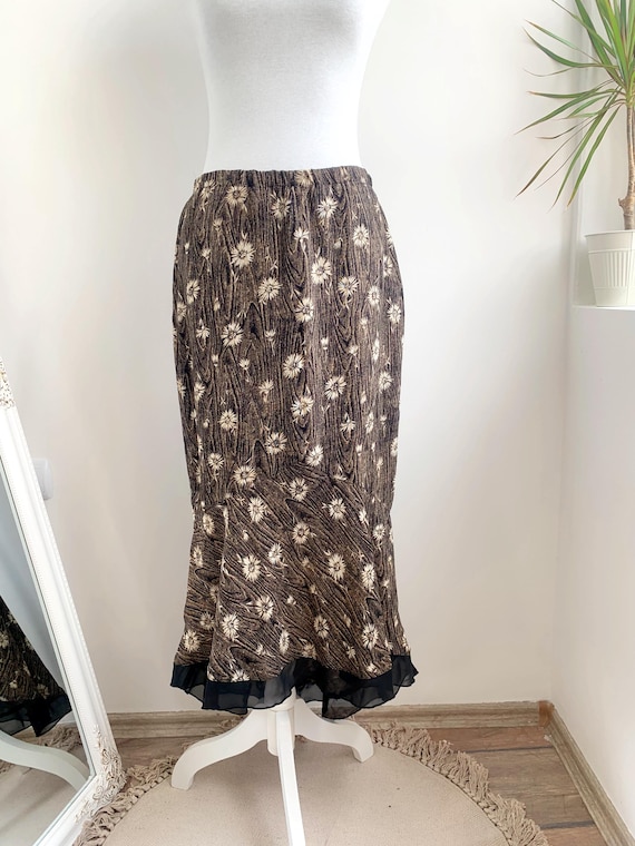 Vintage 90s Dark Floral Crinkle Mermaid Midi Skirt Size M, Whimsical Boho Grunge Fairy Fluted Hem Skirt With Elastic Wasit and Side Zipper