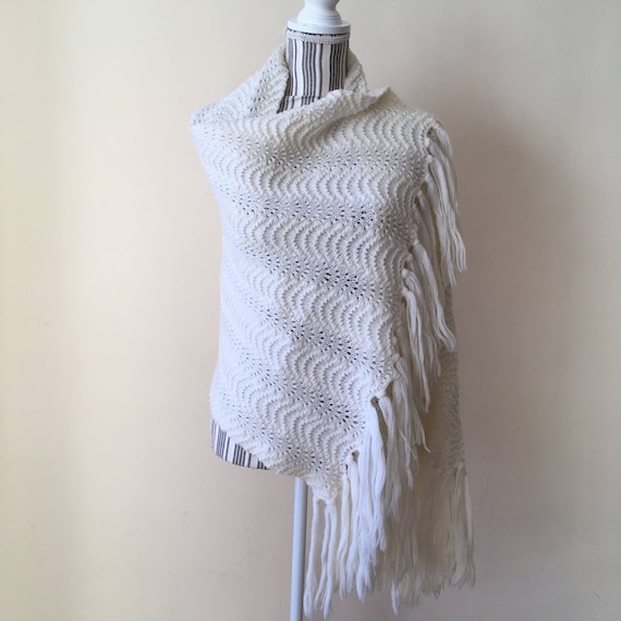 Off White Lace Knit Scarf with Tassels, Cream Neck Warmer, Bulky Winter Scarf, Oversized Fringed Scarf, Warm Chunky Scarf, Big Boho Scarf