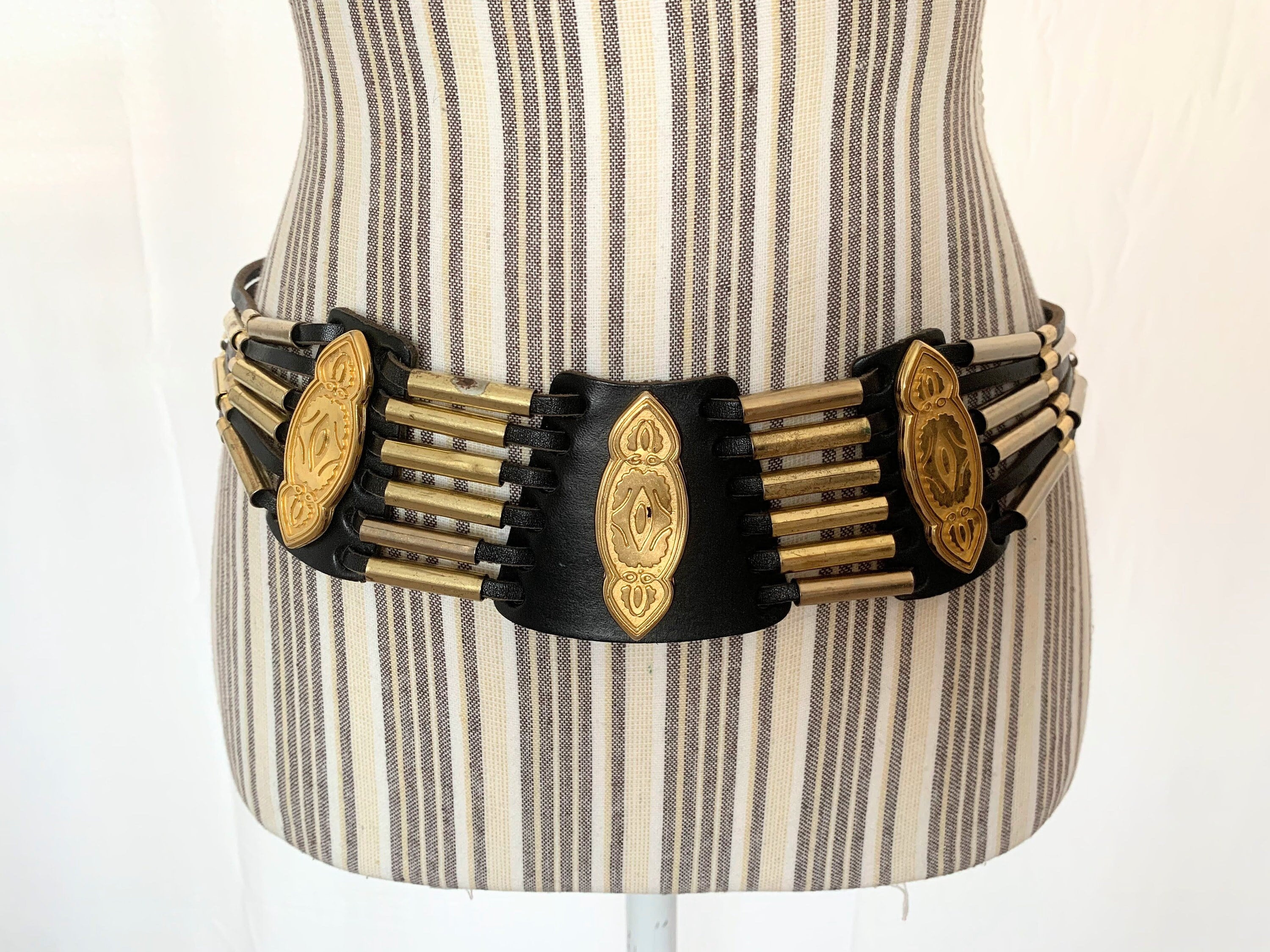 Gold metal plate belt deals