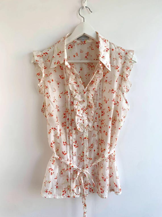 Vintage 90s Cottagecore Blouse Size L, Collared Sleeveless Top, Ruffled Button Up, Light Floral Shirt  - Cotton & Silk Blend, Tie Up Belt