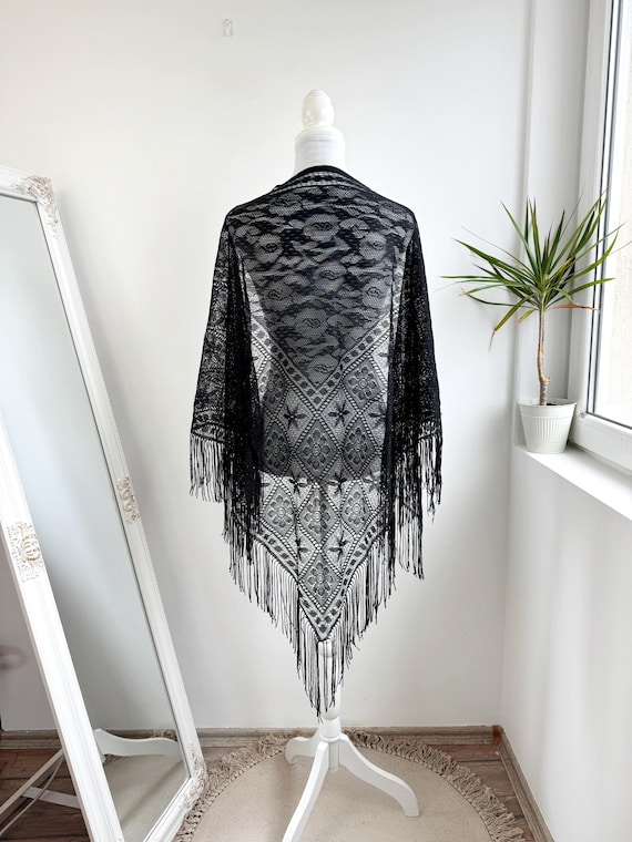 90s Black Silver Lame Lace Shawl, Sheer Triangular Fringed Shawl, Boho Chic Mesh Piano Shawl, Bohemian Shawl Wrap, Floral Shawl With Tassels