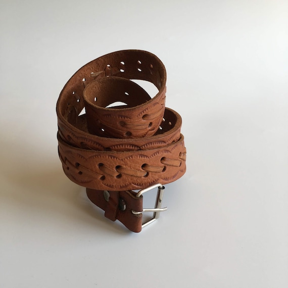 Tooled Full Grain Genuine Leather Cinch Belt for Women, Vintage 70s Cognac Brown Boho Festival Waist Cincher