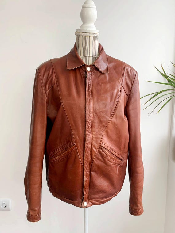 Vintage 70s Toffee Brown Leather Jacket Men or Women, Unisex Distressed Leather Bomber Jacket, Cropped Biker Jacket, Zip Up Motorcycle Coat